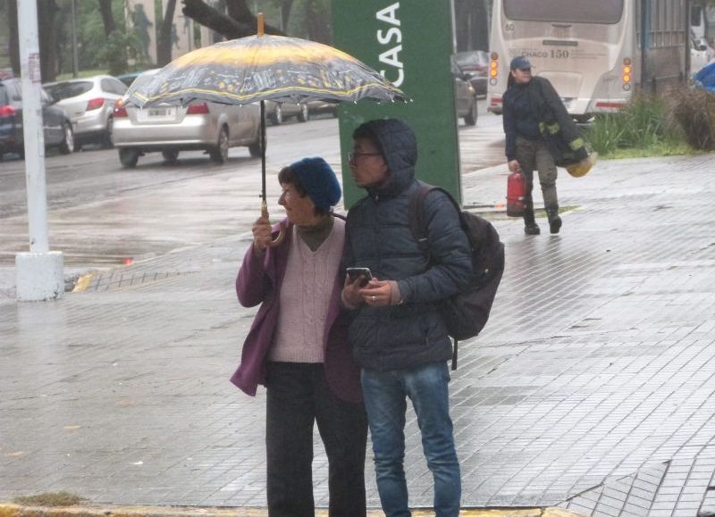 El Servicio Meteorológico Nacional anticipa una semana marcada por el frío extremo y lluvias en Resistencia