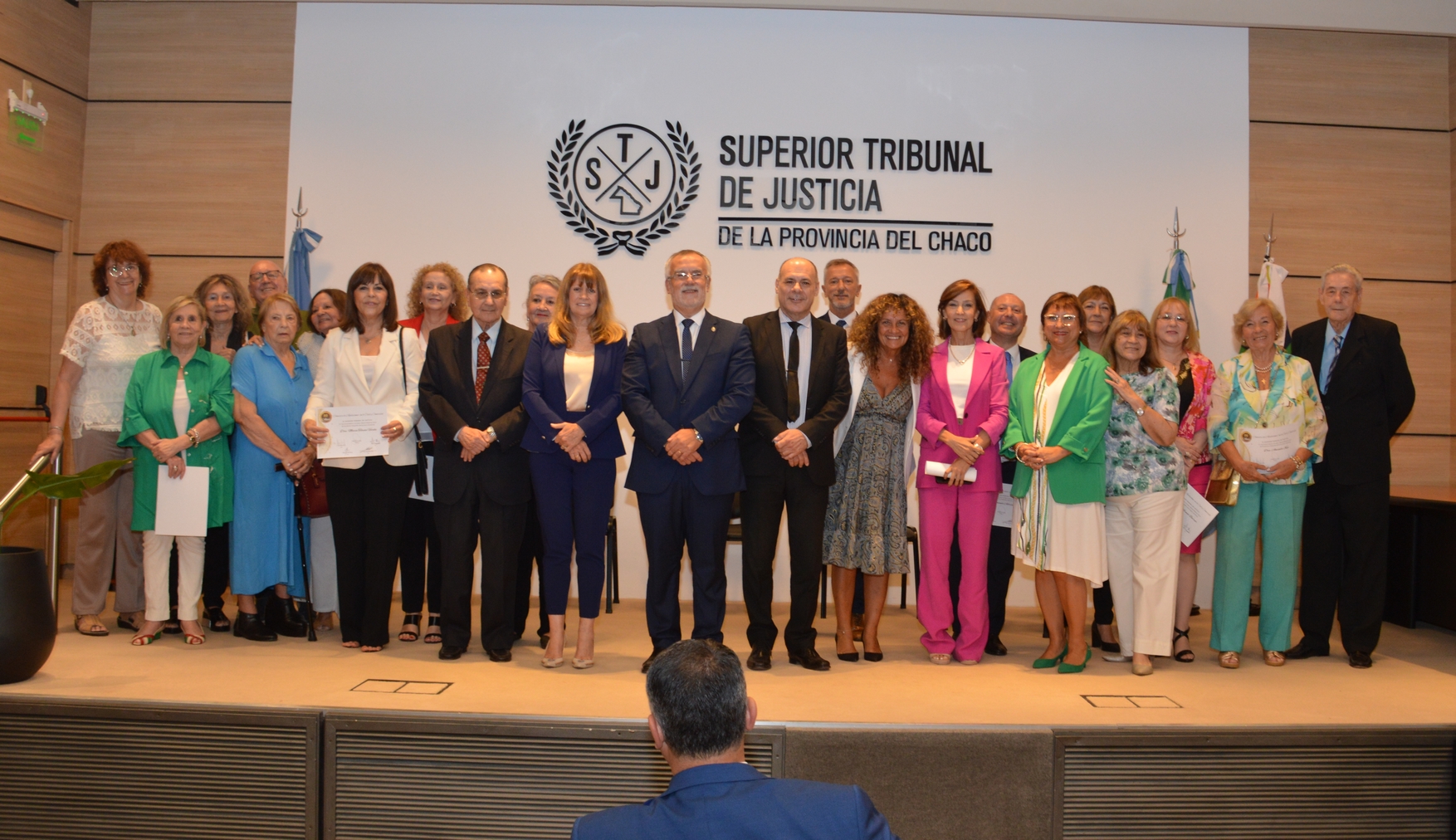 Escándalo judicial en Chaco: el fuerte repudio de los abogados ante la embestida de los Jueces contra la Ley de Honorarios