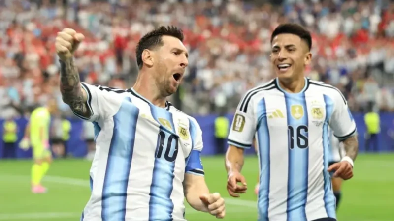 Con un Messi histórico, Argentina venció a Austria, se clasificó a dieciseisavos y el capitán rompió el récord de Klose