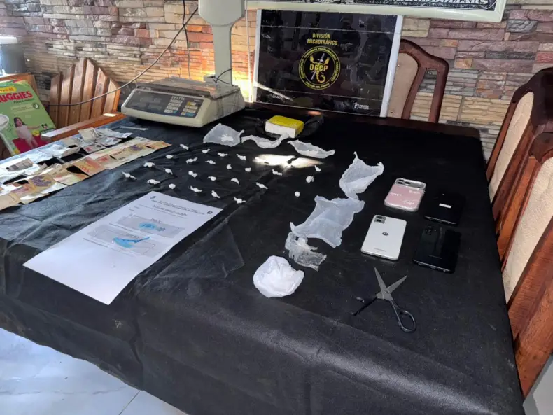 Golpe al narcotráfico en Fontana: desbaratan un punto de venta y secuestran cocaína valuada en $15 millones